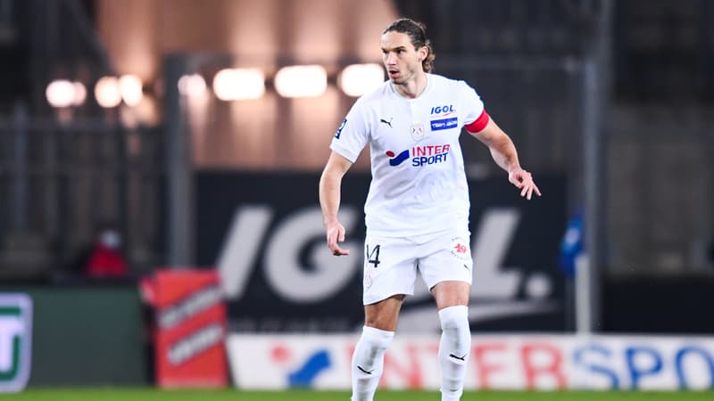 Mercato: Pavlovic a fait dix heures de voiture pour signer à Saint-Etienne