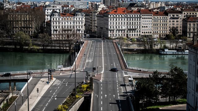 La ville de Lyon désertée pendant le confinement.