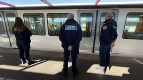 Trois agents du groupe d’assistance et de protection (GAP) de la RTM à Marseille (Bouches-du-Rhône), en janvier 2025