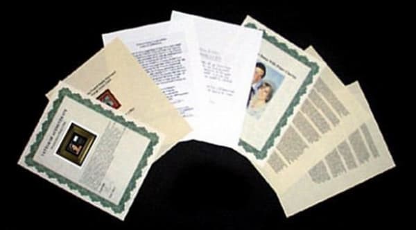 Les documents qui "certifient" l'authenticité de la mèche de cheveux de Lady Diana 