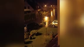 Une rue inondée à Aire-sur-la-Lys lors des orages dans la nuit du mercredi 31 juillet au jeudi 1er août.