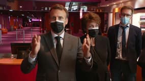 Emmanuel Macron dévoile le pass culture.