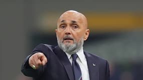 Le sélectionneur de l'Italie Luciano Spalletti face à l'Allemagne le 20 mars 2025 à Milan