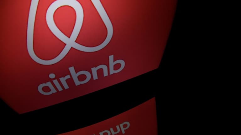 La plateforme internet de location de logements Airbnb a été condamnée mardi à payer plus de 8,6 millions d'euros à la communauté de communes de l'île d'Oléron (Charente-Maritime) pour des manquements relatifs à la taxe de séjour