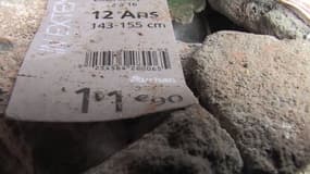 L'équipe de BFMTV a trouvé des étiquettes des marques Auchan et Camaïeu dans les décombres de l'usine effondrée au Bangladesh