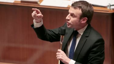 Emmanuel Macron veut voir "la première étape d'un redressement nécessaire chez Areva"