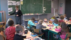 Salle de classe dans une école primaire.