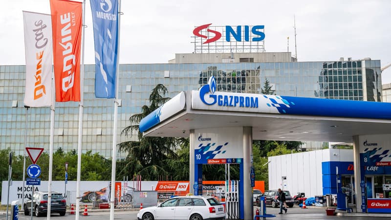 Sous la pression des sanctions américaines, la Russie va se retirer de la compagnie pétrolière serbe NIS