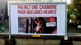 Une publicité prise en photo au début du mois de novembre, en région parisienne.