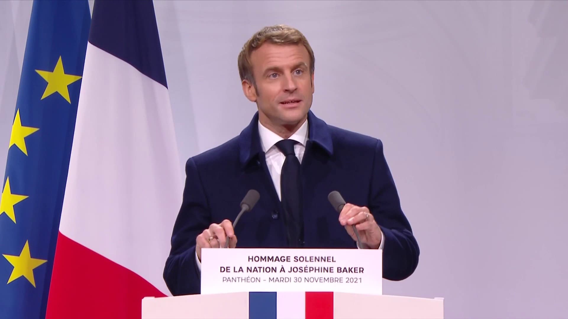 Emmanuel Macron au Panthéon, rend hommage à Joséphine Baker.