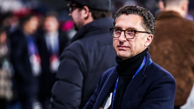 Maxime Saada, patron du groupe Canal+, lors d'un match du PSG au Parc des Princes, le 26 novembre 2025