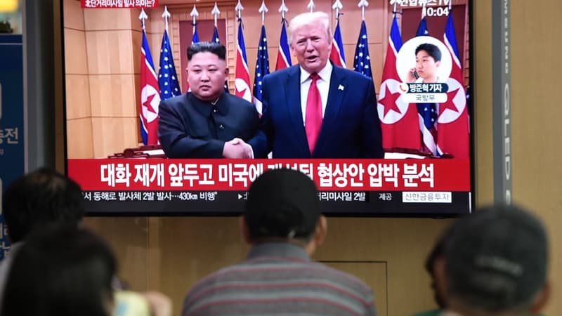 Diffusion de la rencontre entre Donald Trump et Kim Jong Un, le 25 juillet 2019, à Séoul