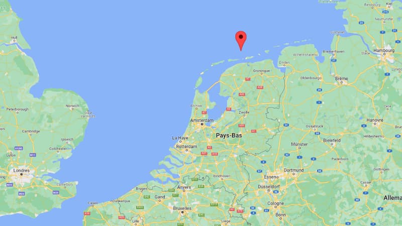 Un cargo en feu au large des Pays-Bas: au moins un mort et plusieurs blessés