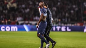 Danilo blessé lors de PSG-OM, le 16 octobre 2022