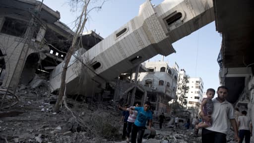 Un minaret détruit dans la ville de Gaza, le 30 juillet 2014.