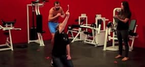 Quand un combattant UFC détruit des iPhone 6S pour tester leur résistance