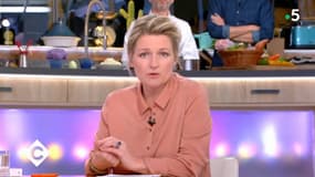 Anne-Elisabeth Lemoine dans C à vous le jeudi 7 mars.