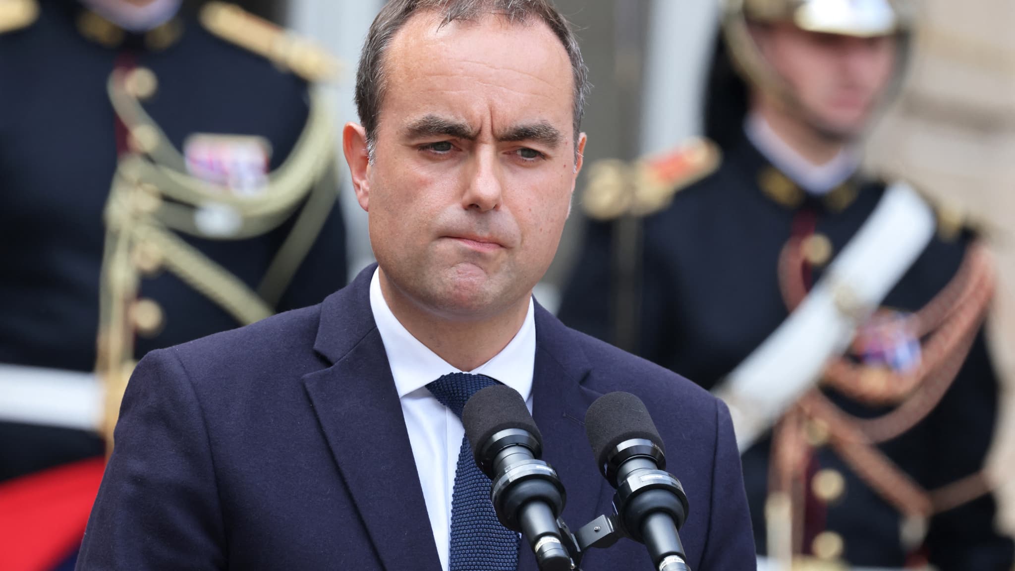 DIRECT. SÉBASTIEN LECORNU POURSUIT SES CONSULTATIONS, LES ORGANISATIONS SYNDICALES ET PATRONALES À MATIGNON CE VENDREDI