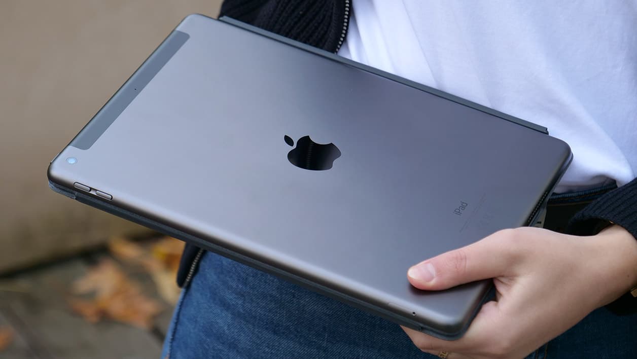 iPad : la tablette Apple est à un prix qui secoue la toile chez  