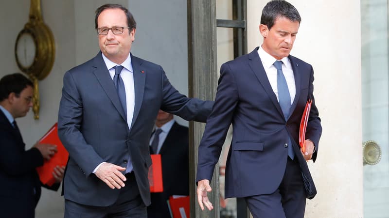 Manuel Valls et François Hollande à l'Elysée, le 11 août 2016.