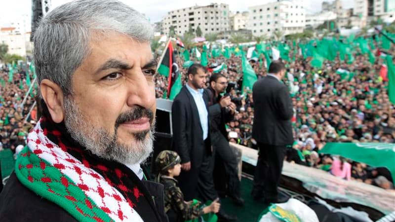 Khaled Méchaal, le chef du mouvement islamiste palestinien, a affirmé samedi à Gaza que le Hamas ne reconnaîtrait jamais Israël et revendiquerait toujours la terre de Palestine dans sa totalité, à l'occasion des cérémonies marquant le 25e anniversaire de