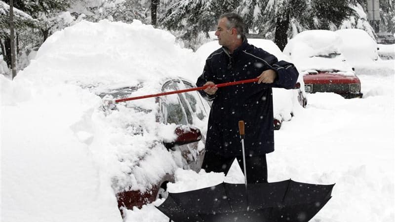 Répétition: coquille dans le titre de la photo. / A Podgorica, au Monténégro, samedi. La vague de froid polaire qui sévit à travers l'Europe a particulièrement touché ce week-end le sud-ouest des Balkans, où, du Monténégro au Kosovo, d'abondantes chutes d