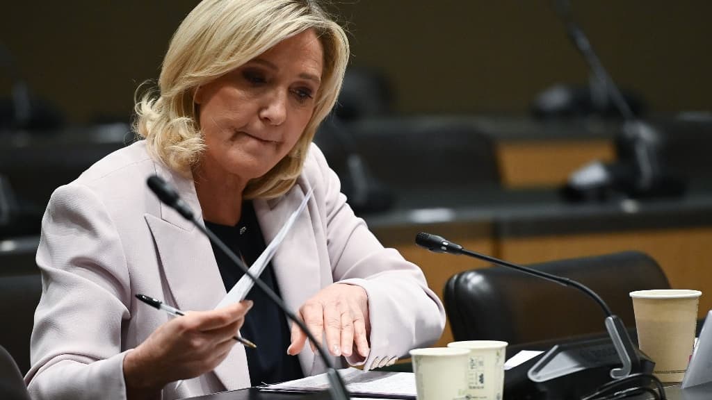 Marine Le Pen assure que la Crimée a voté "librement" pour être rattachée à Moscou