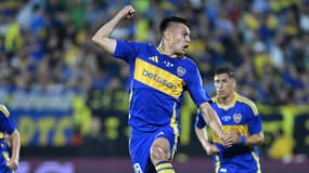 Aaron Anselmino avec son club de D1 Argentine, Boca Juniors, en octobre 2024