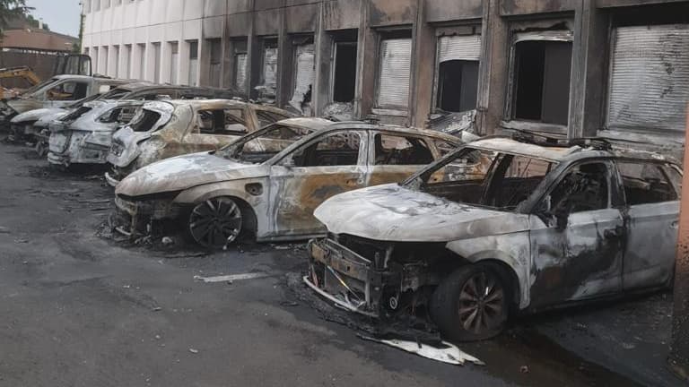 La police municipale de Neuilly-sur-Marne incendiée La police municipale de Neuilly-sur-Marne incendiée