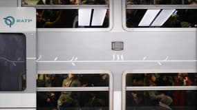 Un RER à Paris en 2019. (Illustration)