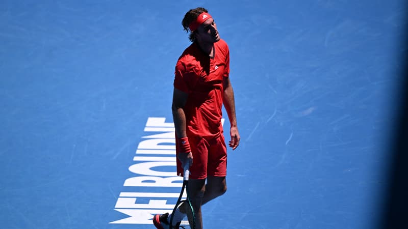 Regarder la vidéo Open d'Australie 2025: Tsitsipas, finaliste en 2023, éliminé d'entrée