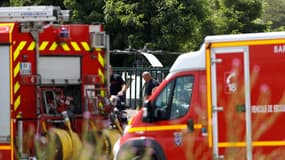 Des camions de sapeurs-pompiers en intervention (photo d'illustration)
