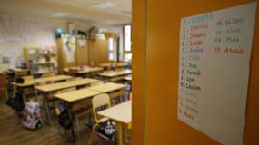 Chaque année, des petites écoles rurales ferment faute d'effectifs ou pour économiser des postes.
