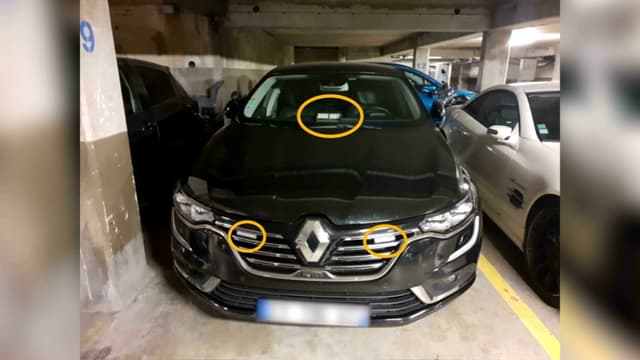 Le véhicule d'Alexandre Benalla, les dispositifs policiers sont indiqués par les cercles jaunes. 