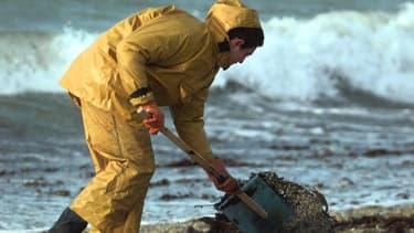 Le naufrage de l'Erika a conduit à souiller plus de 400 kilomètres de littoral.