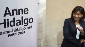 Anne Hidalgo, candidate socialiste pour la mairie de Paris en 2014, a présenté ses têtes de listes le 11 octobre 2013.