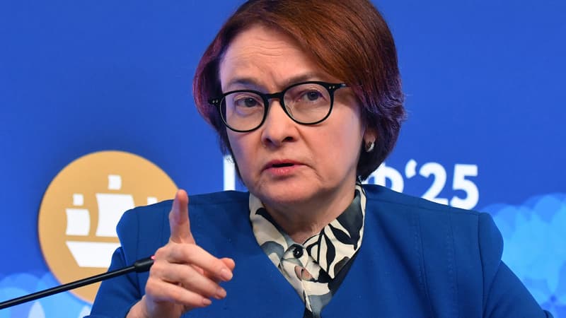 Comme Trump aux Etats-Unis, le gouvernement russe, qui voit arriver la récession, s'en prend à sa banque centrale qui ne baisse pas assez vite ses taux