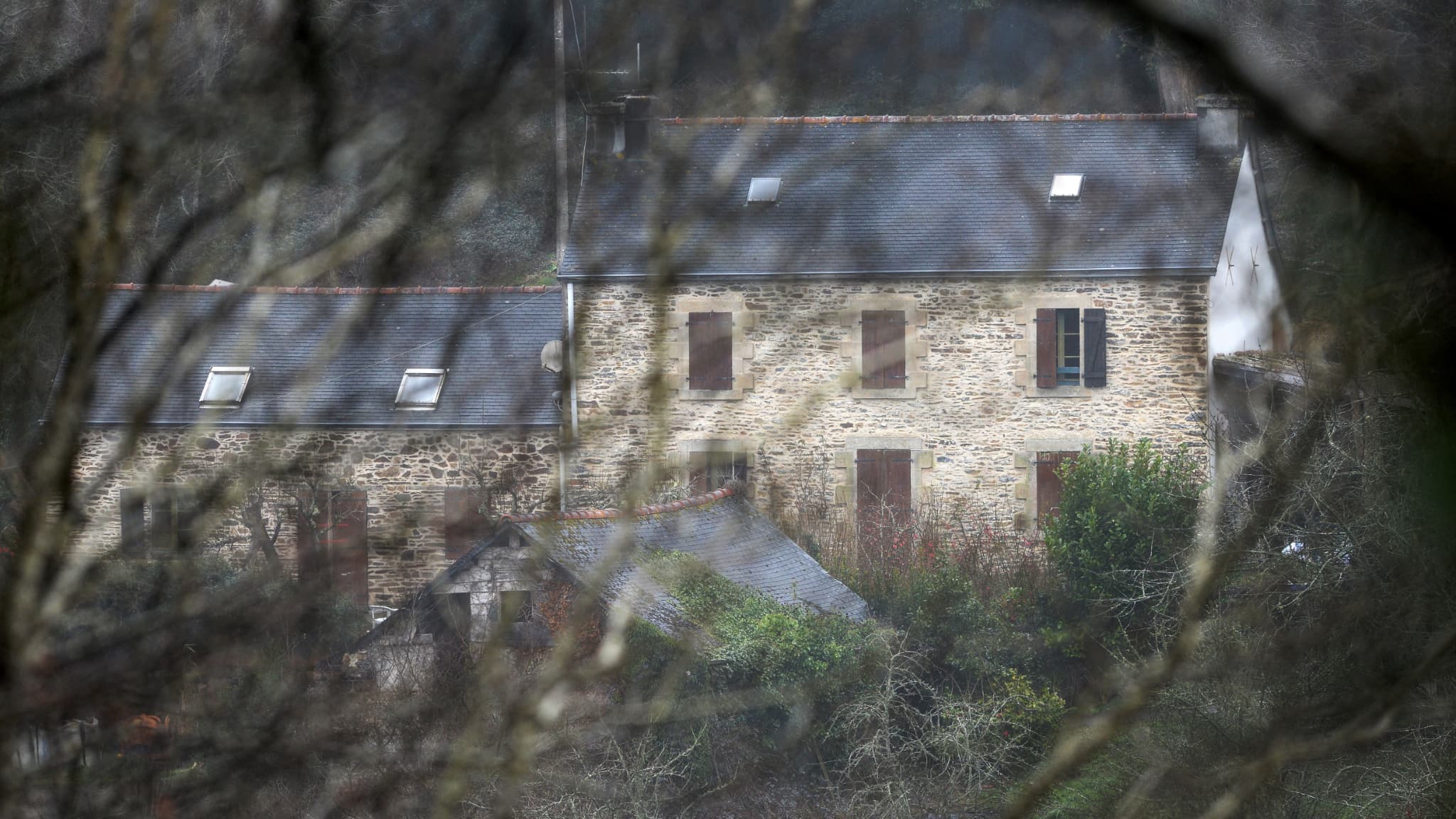 La ferme des Caouissin, à Pont-de-Buis (Finistère), en mars 2017.