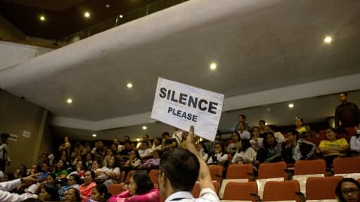 Le Congrès philippin cvote le rétablissement de la peine de mort à Manille, le 1er mars 2017