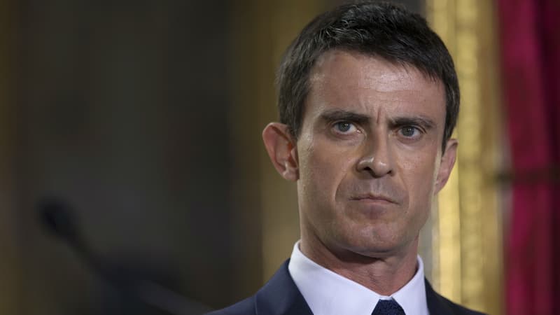 Manuel Valls évoque sa "colère" et la "honte des militants du PS" après la publication du livre de François Hollande.