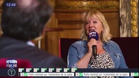 SCENES SUR SEINE – L’INTERVIEW : Charlotte de Turckheim était l'invitée de Christophe Combarieu pour son spectacle "Une journée chez ma mère"