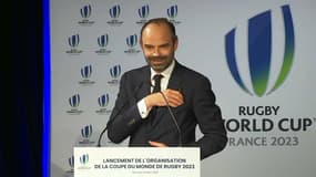 "Sucer..." Lapsus et fou rire d'Edouard Philippe devant le gratin du rugby français