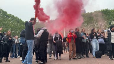 Un rassemblement a été organisé ce mardi 30 avril à la mi-journée dans la cour d'honneur de Sciences Po Lyon.