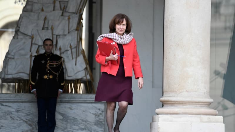 Laurence Rossignol à la sortie de l'Elysée