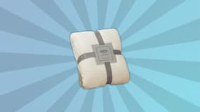 À moins de 7 euros, ce plaid est parfait pour être au chaud cet hiver