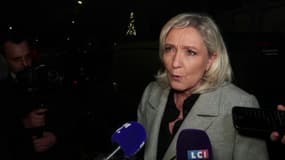 Marine Le Pen à Oignies, le 28 novembre 2025. 