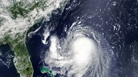 Image satellite le 20 août 2021 de la tempête Henri, catégorisée en ouragan avant son arrivée sur les côtes du Nord-Est des Etats-Unis