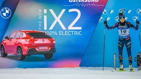La biathlète Lou Jeanmonnot au départ de l'individuel d'Ostersund, en novembre 2023.