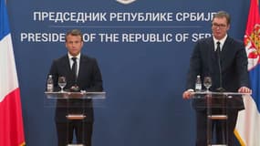 Emmanuel Macron et son homologue serbe ce lundi à Belgrade.
