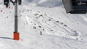Un jeune skieur de 7 ans est mort percuté par un ado.